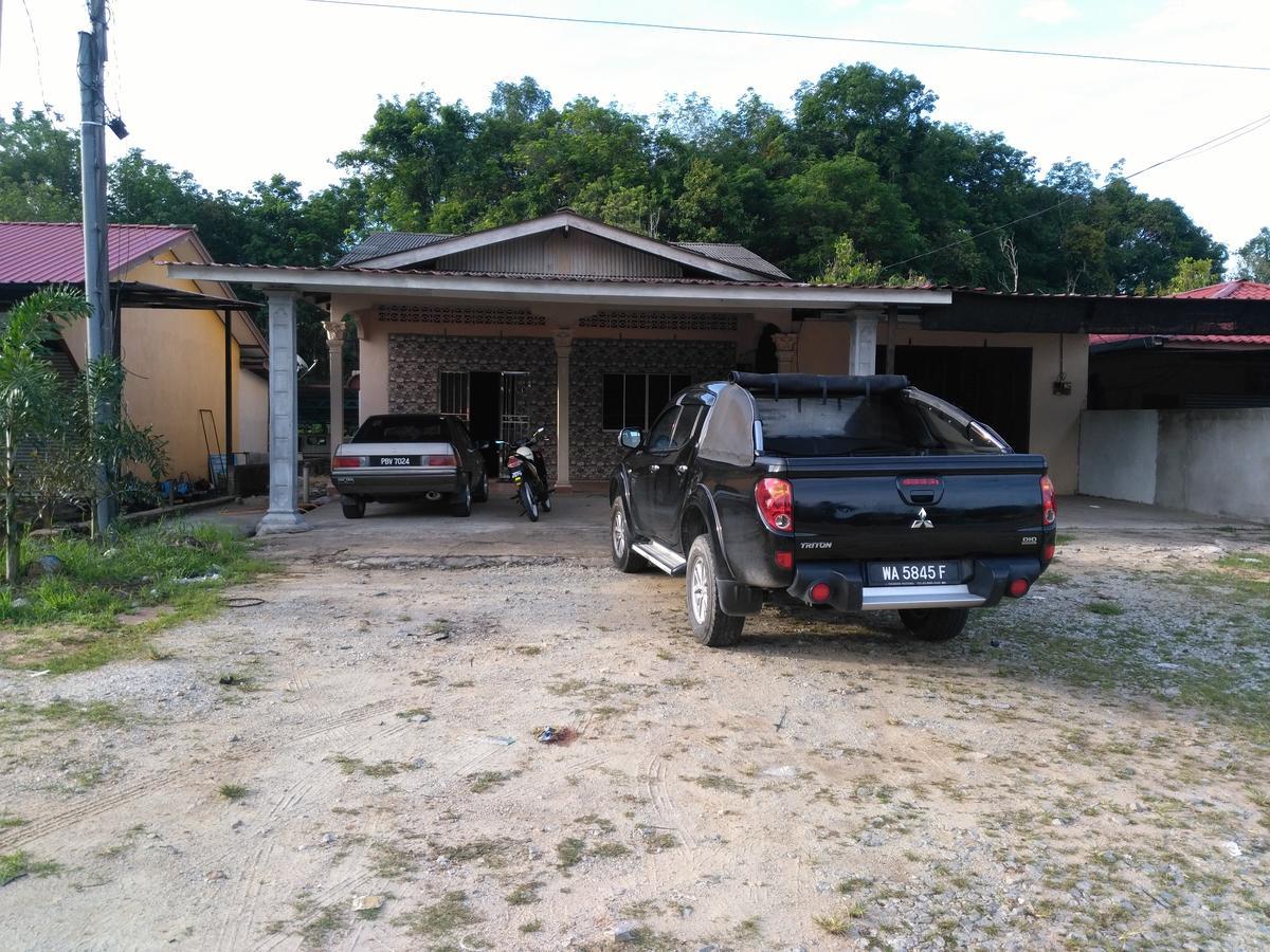 Homestay Jertih Besut Terengganu ภายนอก รูปภาพ