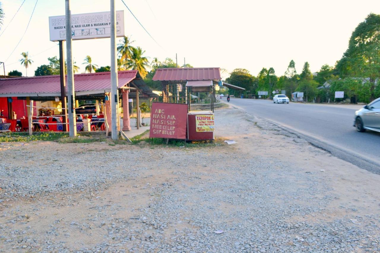 Homestay Jertih Besut Terengganu ภายนอก รูปภาพ